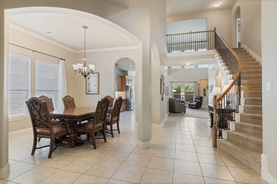 2544 Flowing Springs Drive, Fort Worth, TX 76177 - Image #3