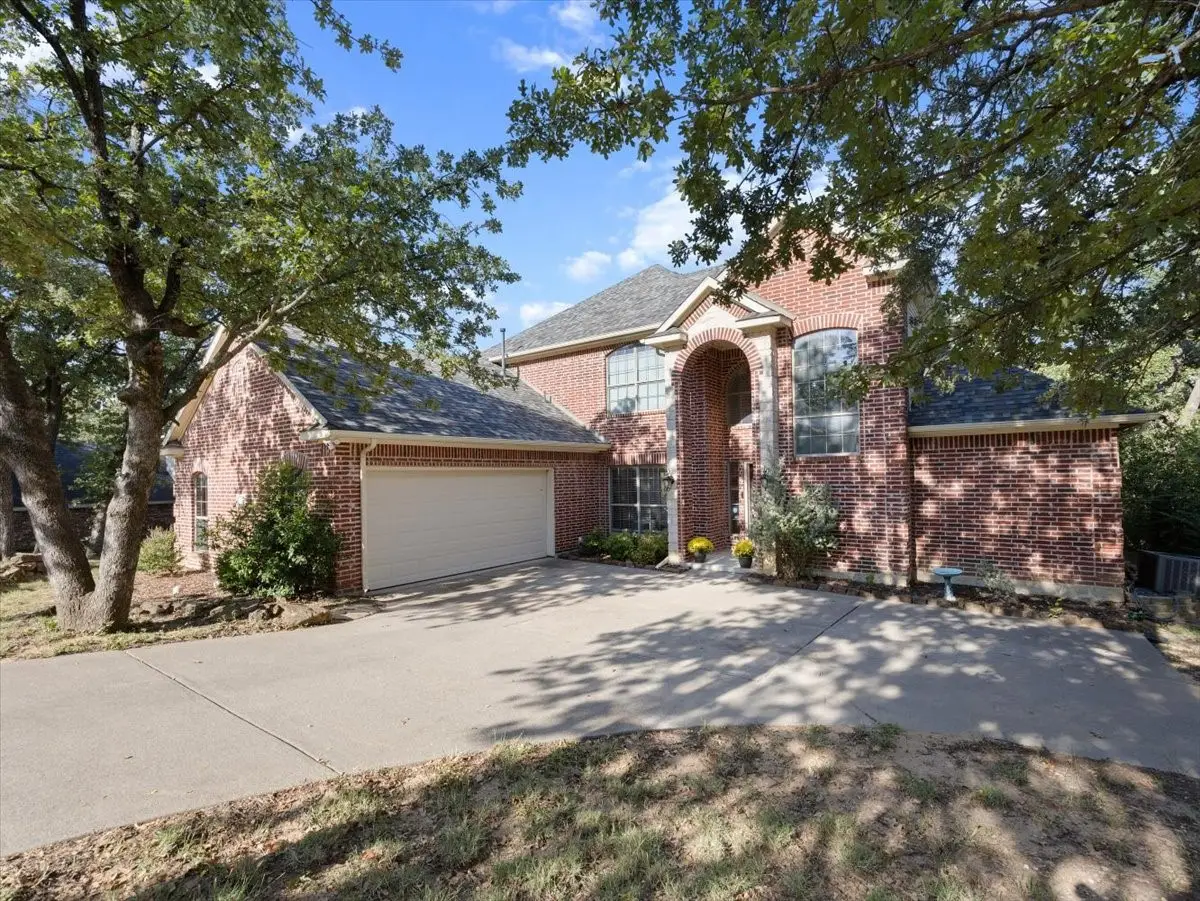 1512 Valley Creek Road, Denton, TX 76205 - Image #1