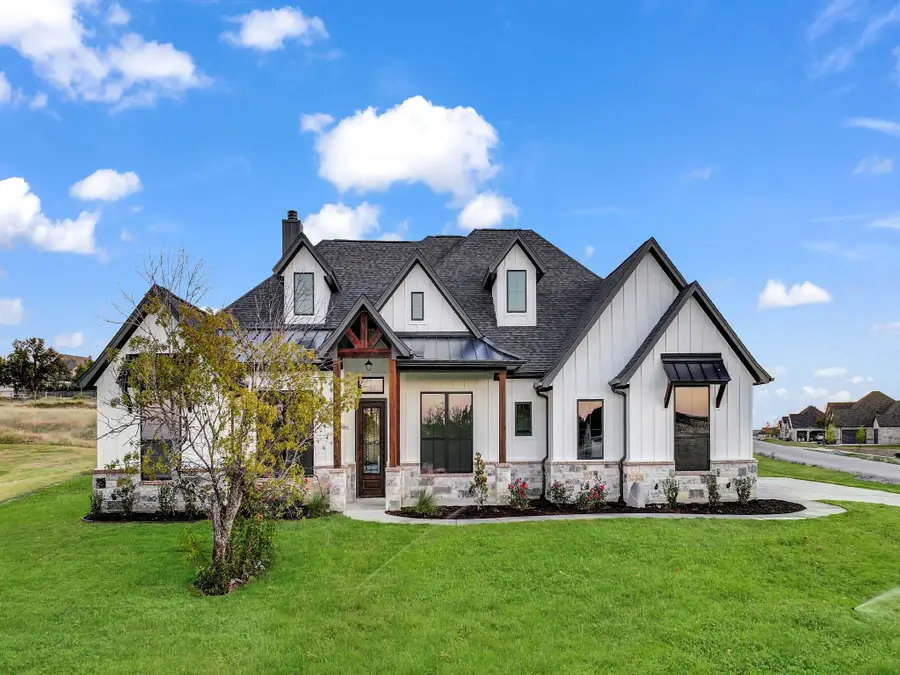 100 Oak Meadow Lane, Weatherford, TX 76085 - Image #3