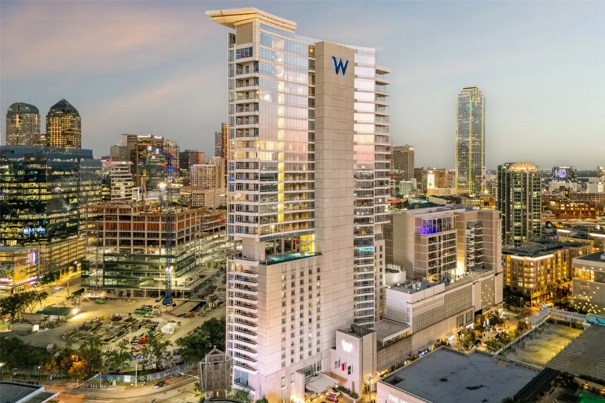 2430 Victory Park Lane #2509, Dallas, TX 75219 - Image #1