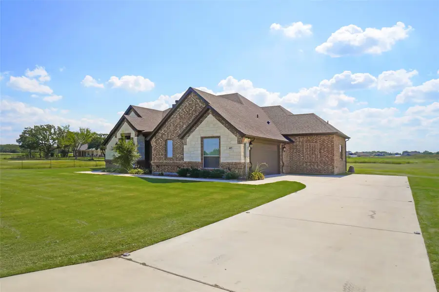 485 Honeysuckle, Paradise, TX 76073 - Image #2