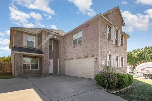 603 Sotogrande Street, Grand Prairie, TX 75051