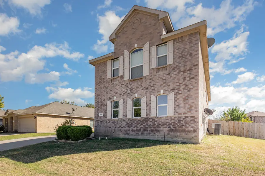 603 Sotogrande Street, Grand Prairie, TX 75051 - Image #2