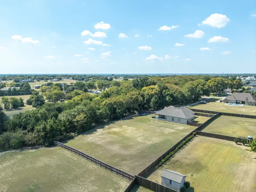 2330 Bois D Arc Lane, Midlothian, TX 76065 - Image #2