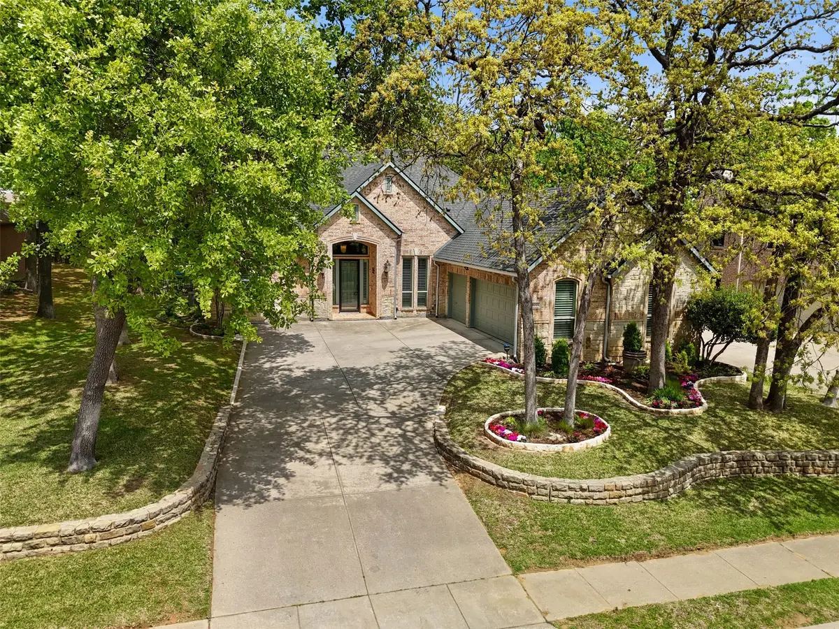 3005 Enchanted Oaks Circle, Corinth, TX 76210 - Image #1