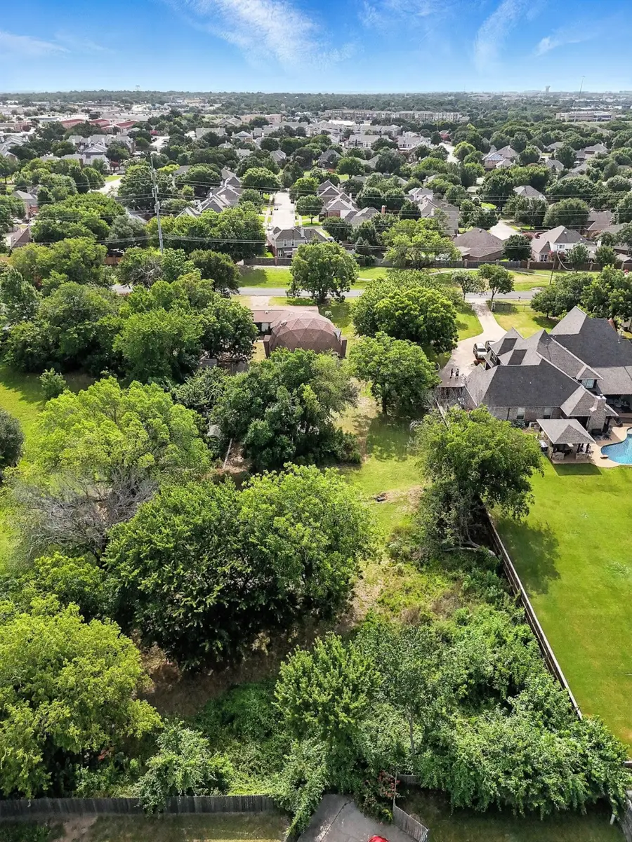 2609 Woodson Drive, Bedford, TX 76021 - Image #3