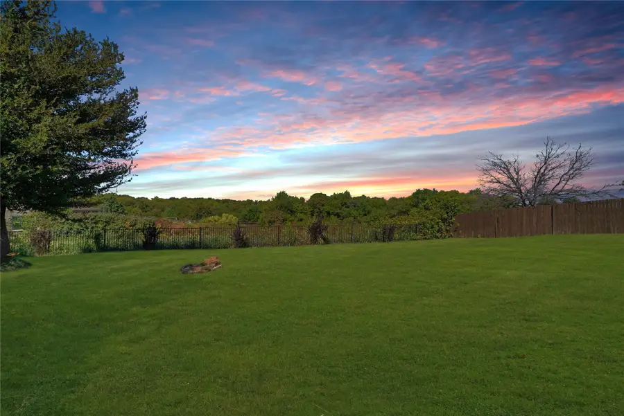 2756 Cresent Lake Drive, Little Elm, TX 75068 - Image #2