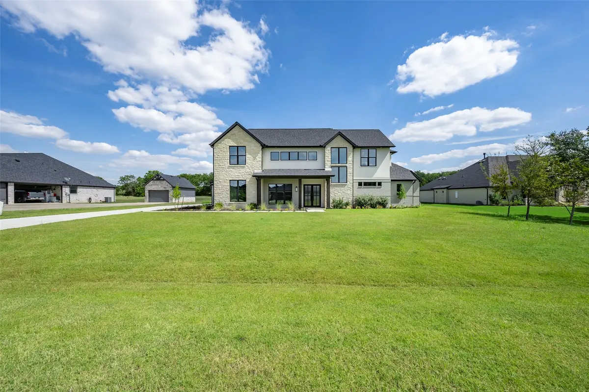 456 Acorn Trail, Granbury, TX 76049 - Image #1