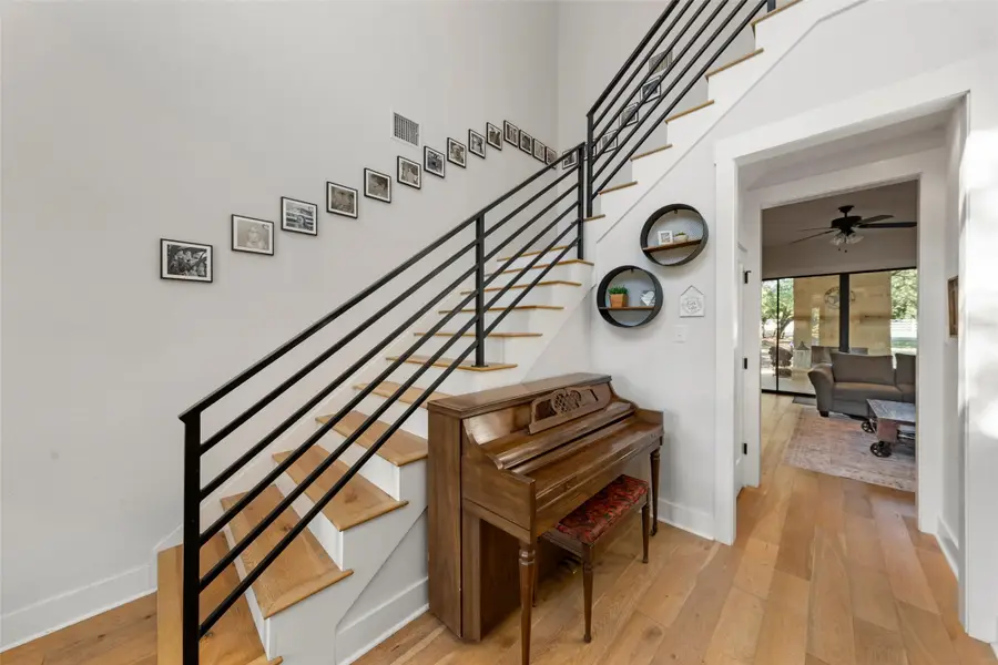 2005 Austin Hines Drive, China Spring, TX 76633 - Image #2