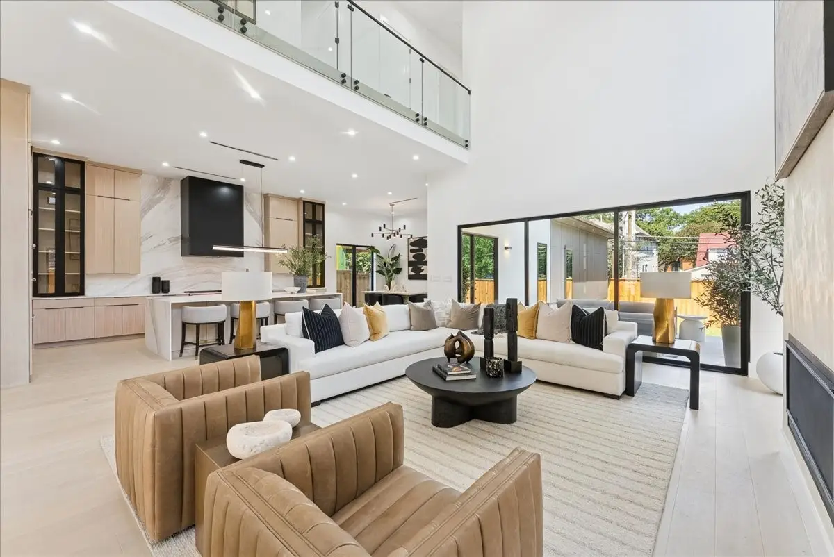 7111 Coronado Avenue, Dallas, TX 75214 - Image #1