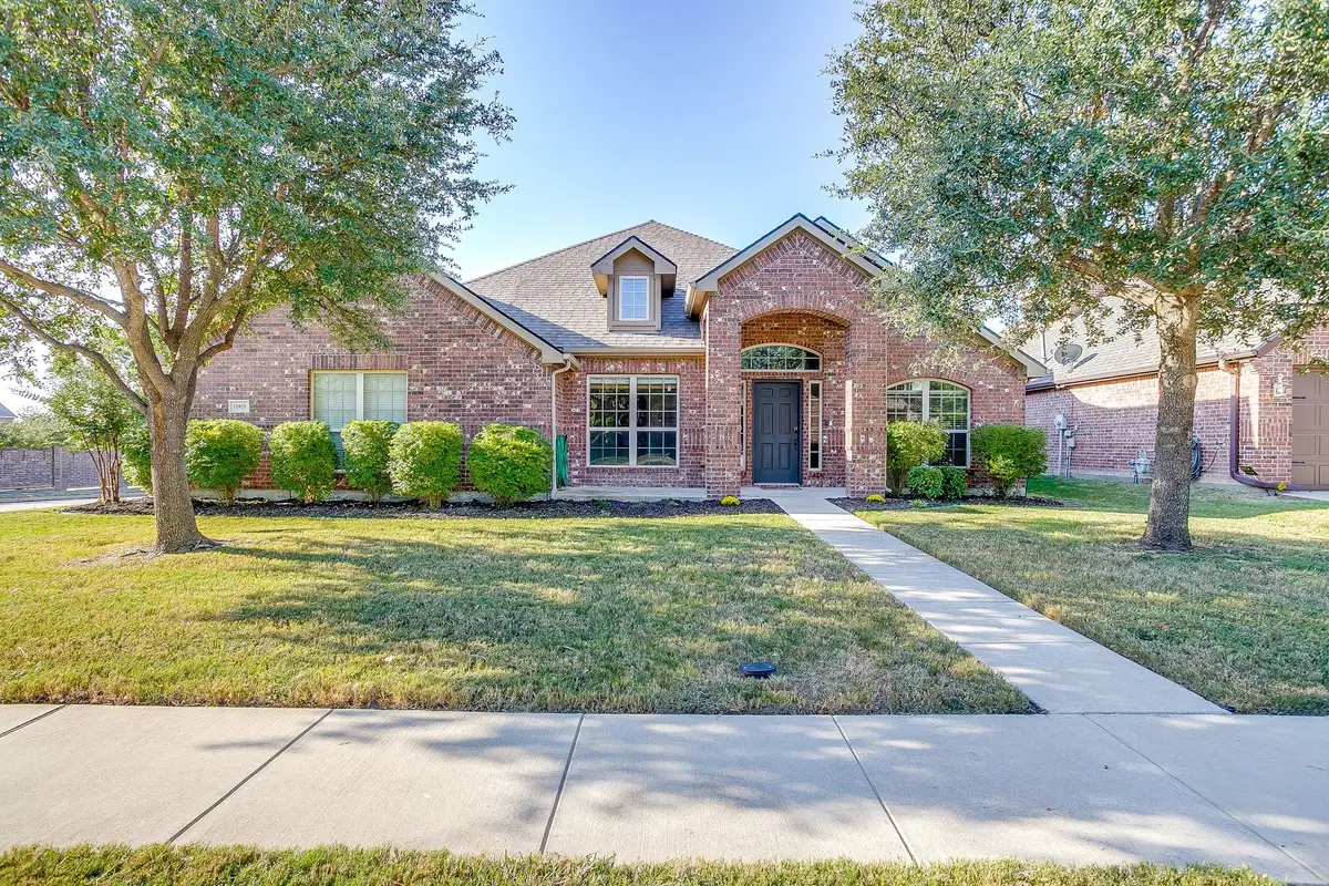 11925 Hathaway Drive, Fort Worth, TX 76108 - Image #1