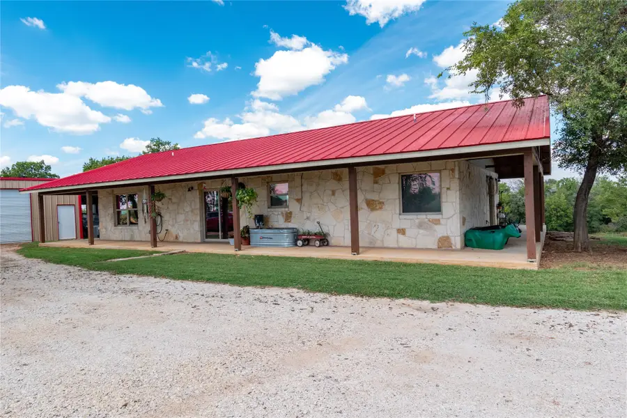 2381 County Road 135 N, Gainesville, TX 76240 - Image #2