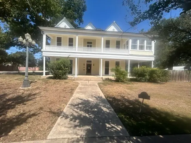 605 Saint Matthew Street, Gonzales, TX 78629 - #1