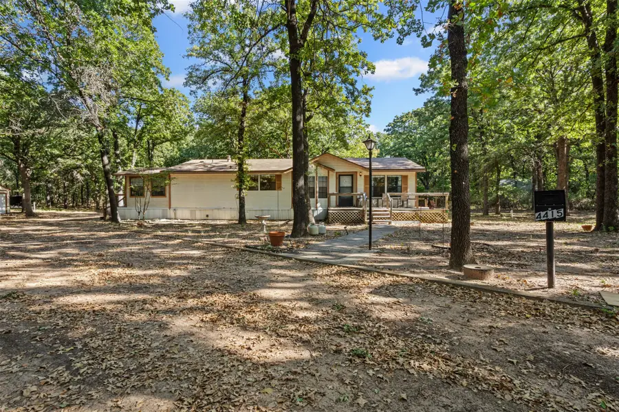 4415 Jackson Lane, Granbury, TX 76049 - Image #2
