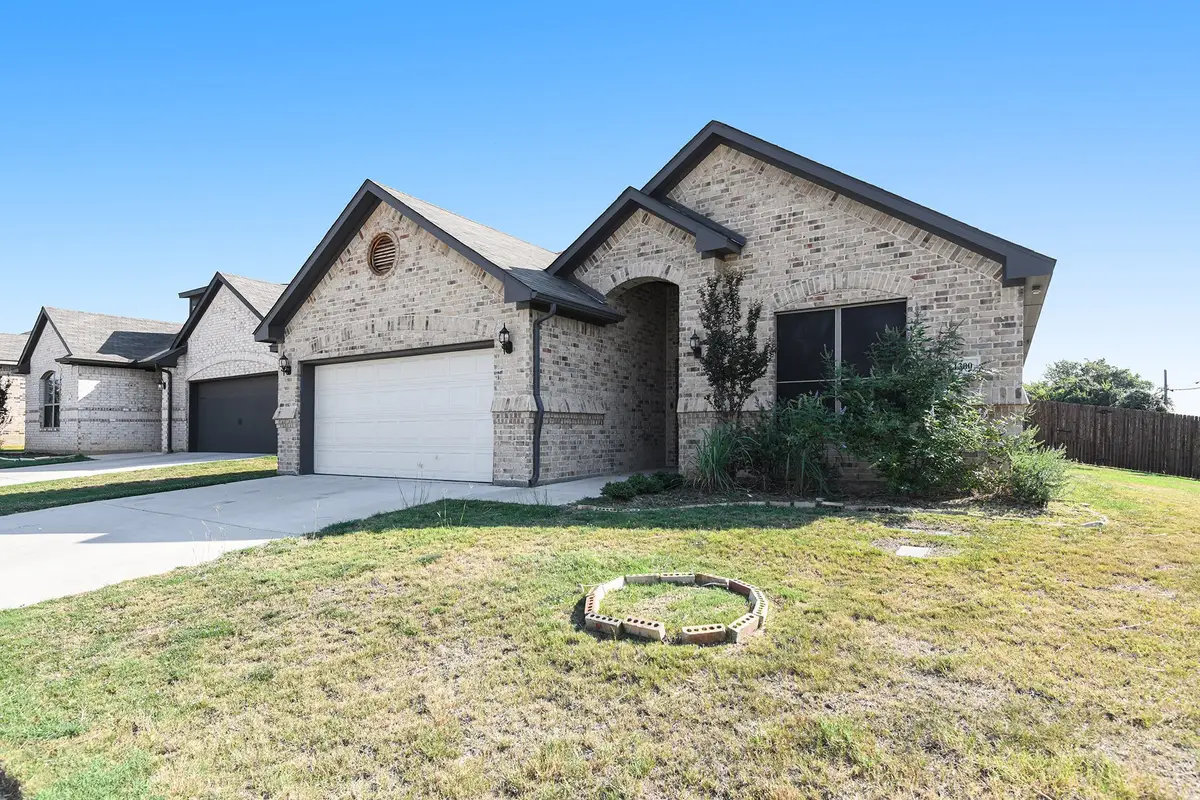 1300 Beach Drive, Pelican Bay, TX 76020 - Image #1