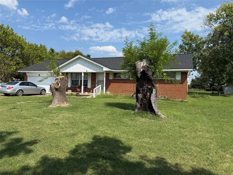 849 County Road 4130, Bonham, TX 75418 - Image #2