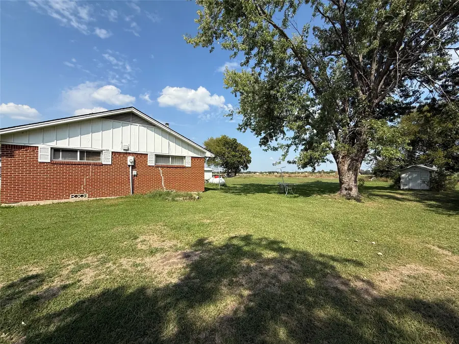 849 County Road 4130, Bonham, TX 75418 - Image #3