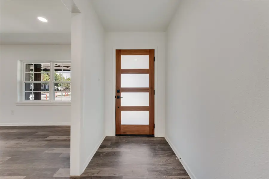 1309 Sycamore Street, Waxahachie, TX 75165 - Image #3