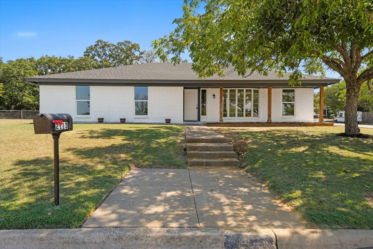 2113 Carverly Drive, Fort Worth, TX 76112 - Image #1