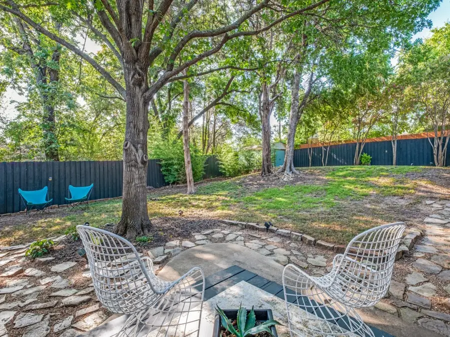 9052 Fringewood Drive, Dallas, TX 75228 - Image #2