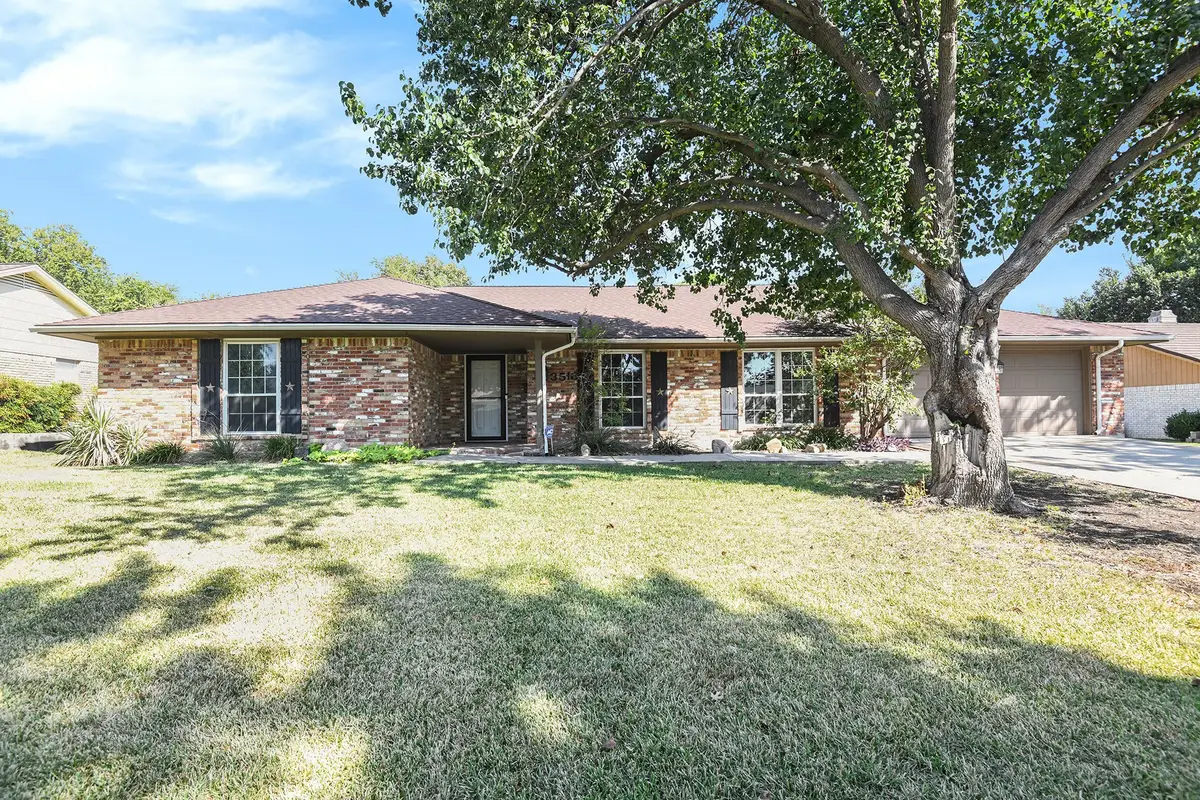 3516 Lawndale Avenue, Fort Worth, TX 76133 - Image #1