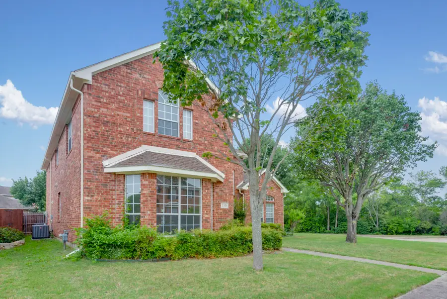 2328 Meredith Lane, Garland, TX 75042 - Image #2