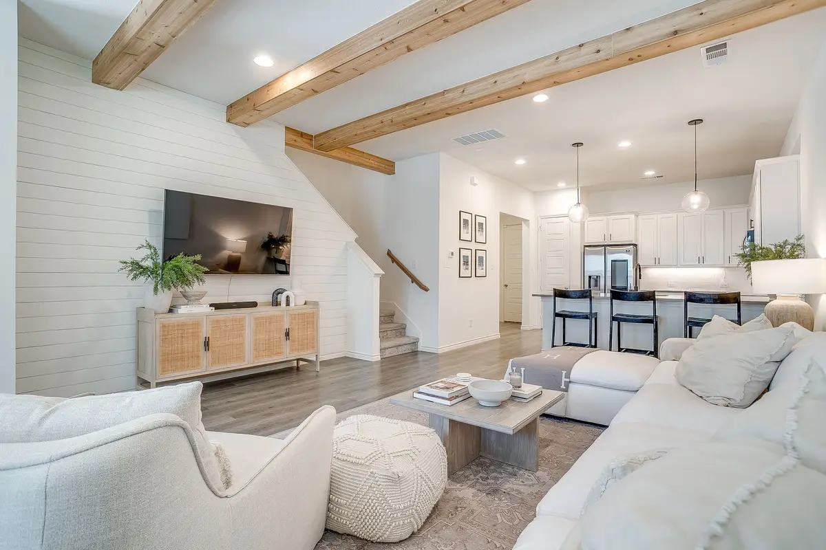 2829 Stanley Avenue, Fort Worth, TX 76110 - Image #1