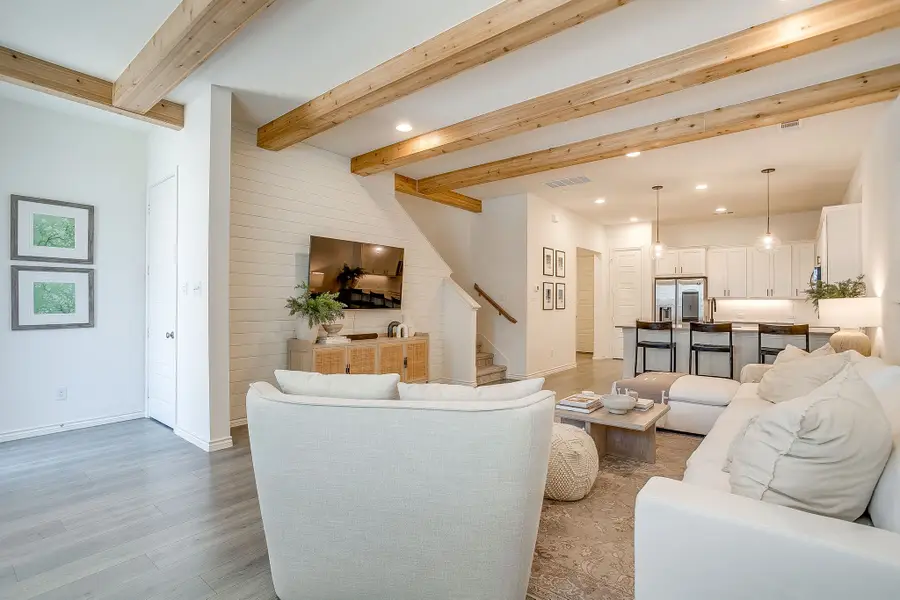 2829 Stanley Avenue, Fort Worth, TX 76110 - Image #2