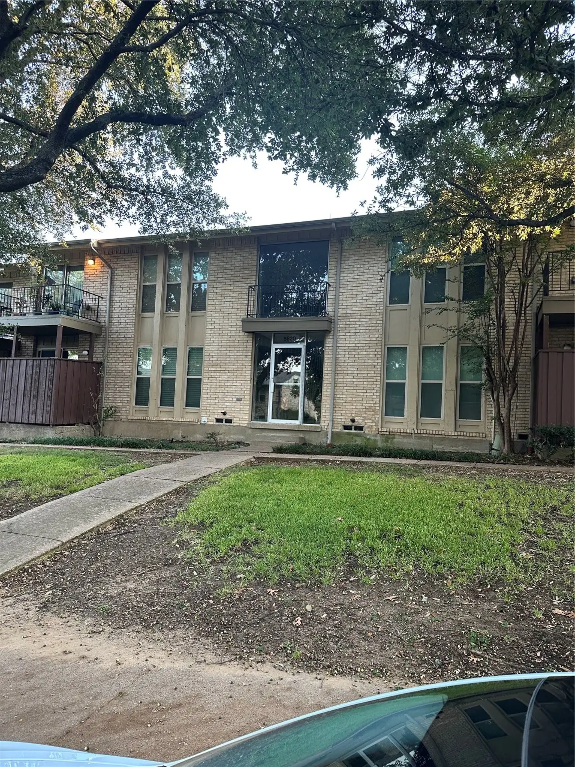 5820 Sandhurst Lane #D, Dallas, TX 75206 - Image #1