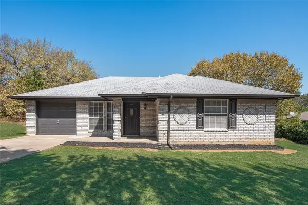 206 E Maple Street, Keene, TX 76059