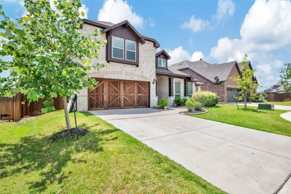 504 Lowland Lane, Waxahachie, TX 75165