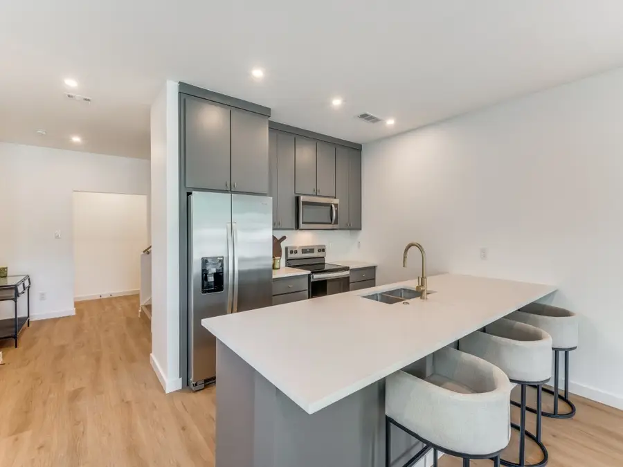 632 & 634 Melba Street, Dallas, TX 75208 - Image #3