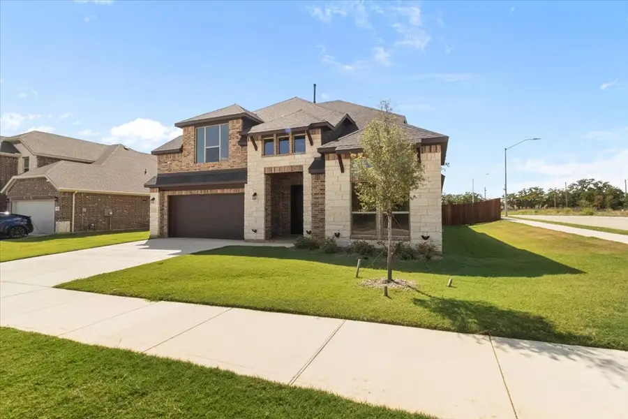 929 Ryed Lane, Fort Worth, TX 76120 - Image #2