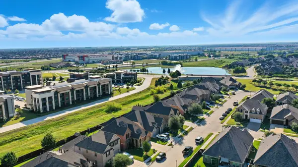 9936 Haversham Drive, Fort Worth, TX 76131