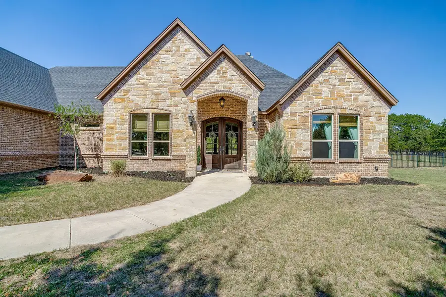 106 Treeline Court, Lipan, TX 76462 - Image #3