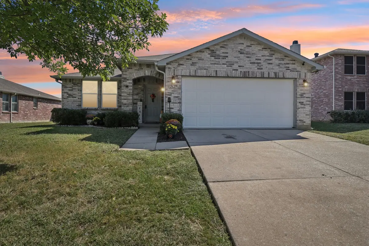 2625 Mariners Drive, Little Elm, TX 75068 - Image #1