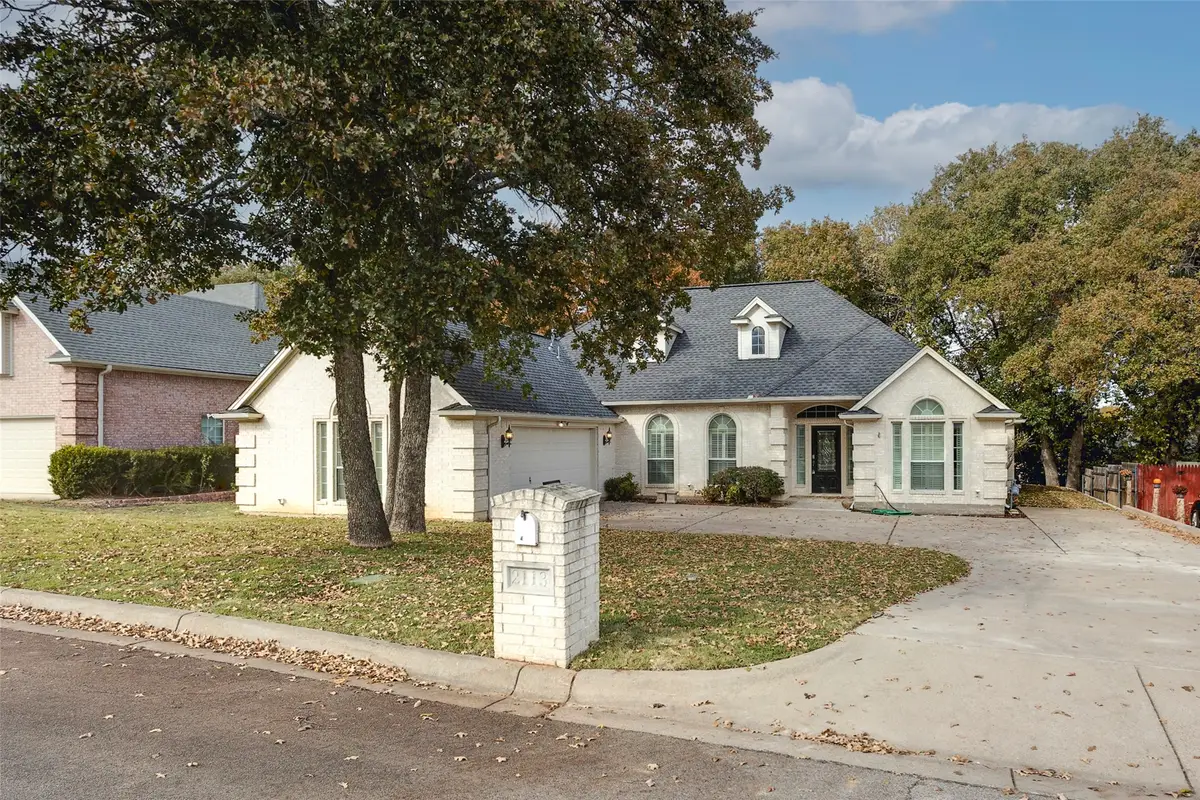 2113 Country Brook Drive, Weatherford, TX 76087 - Image #1