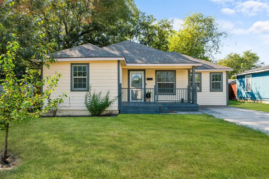 502 Royal Avenue, Grand Prairie, TX 75051 - Image #2