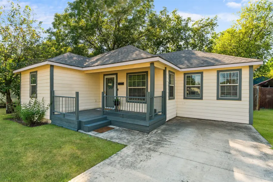 502 Royal Avenue, Grand Prairie, TX 75051 - Image #3