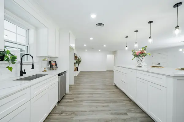 5804 Wimbleton Way, Fort Worth, TX 76133