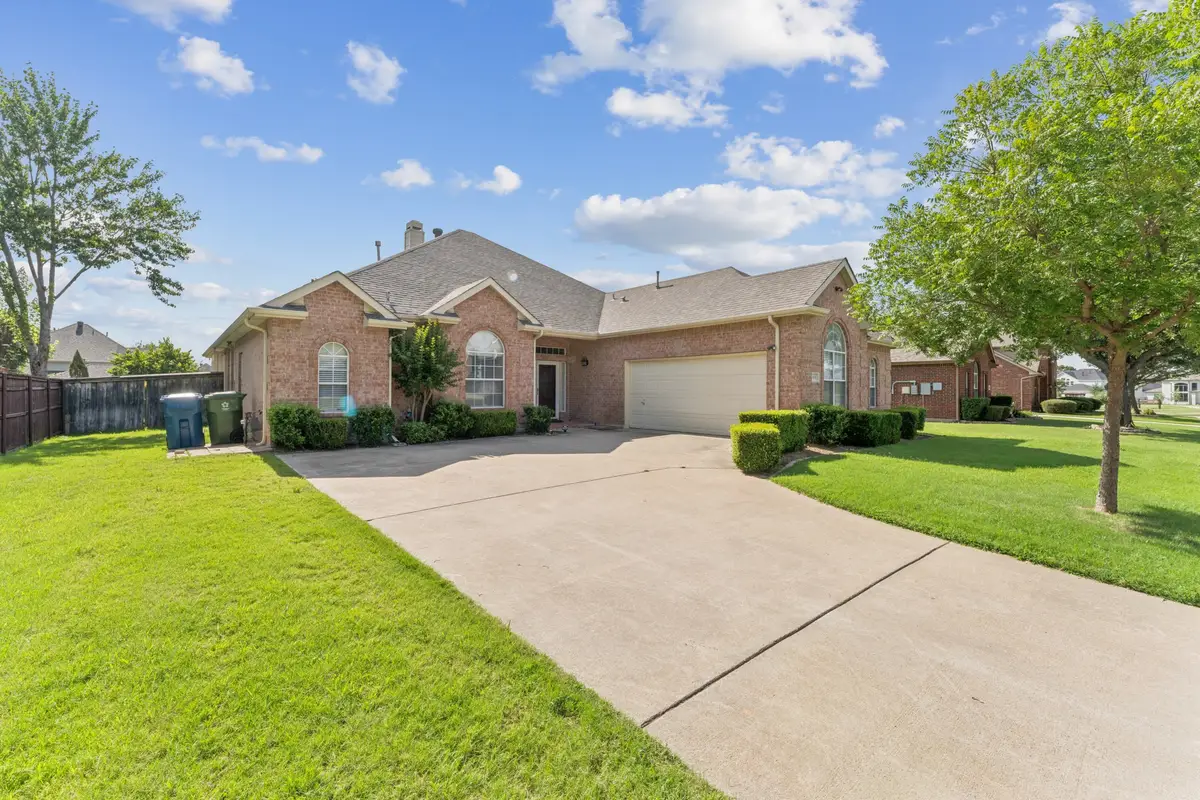 1808 Hill Ridge Drive, Flower Mound, TX 75028 - Image #1