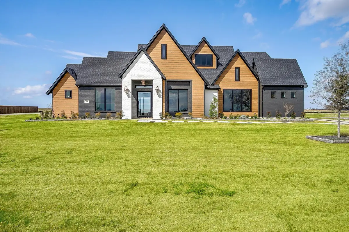 188 Ozro Road, Venus, TX 76084 - Image #1