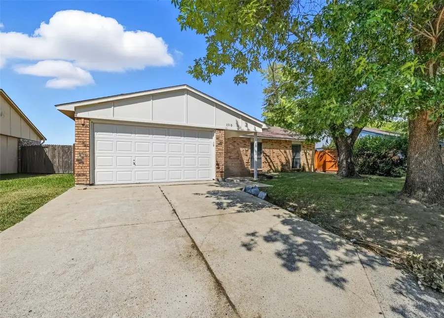 1310 California Trail, Grand Prairie, TX 75052 - Image #2