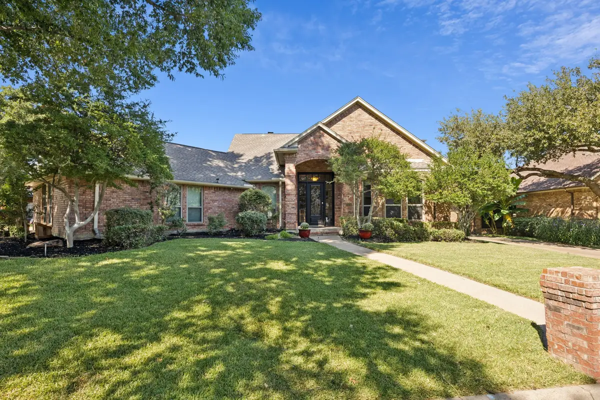 2424 Cross Timbers Trail, Arlington, TX 76006 - Image #1
