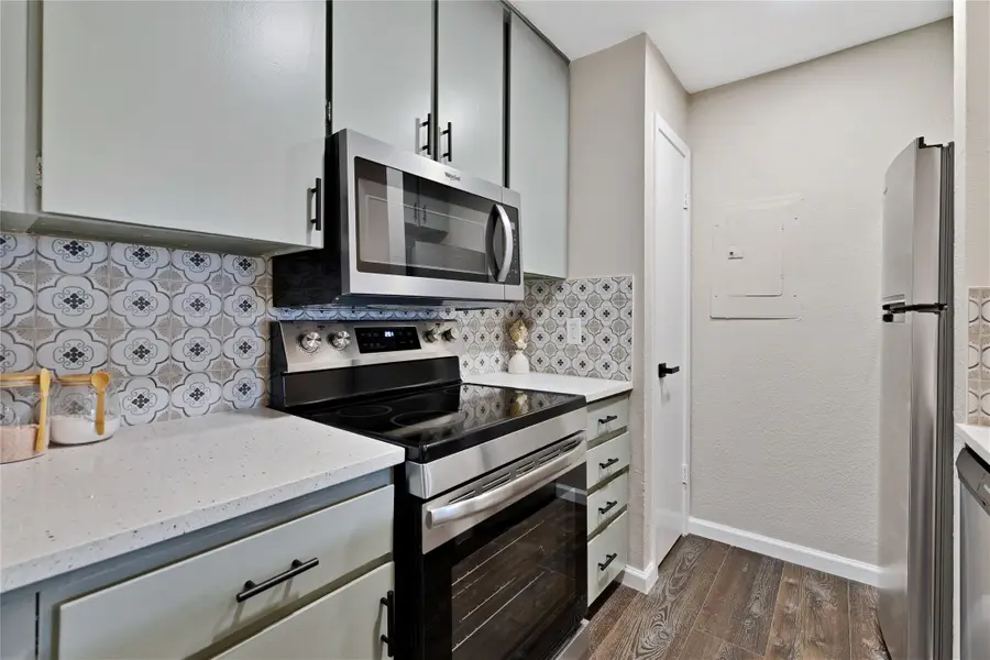 5500 Boca Raton Boulevard #327, Fort Worth, TX 76112 - Image #2