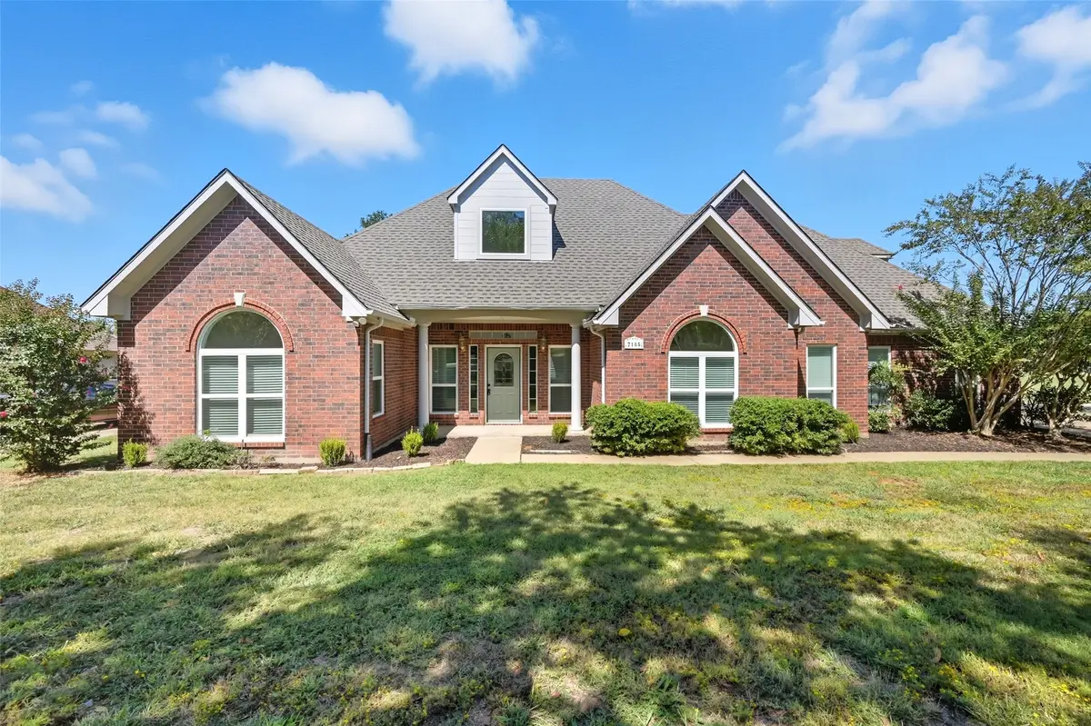 2105 W Crawford Street, Denison, TX 75020 - Image #1