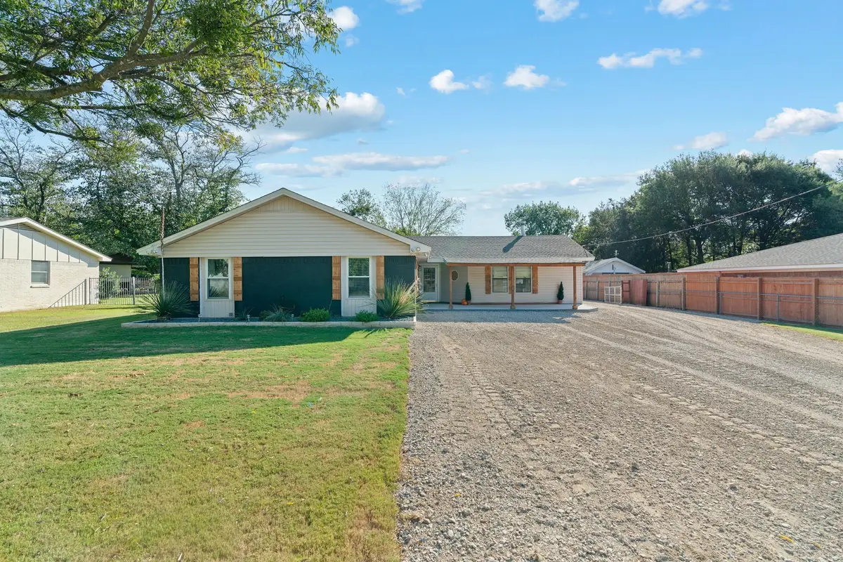 707 Gail Drive, Weatherford, TX 76085 - Image #1