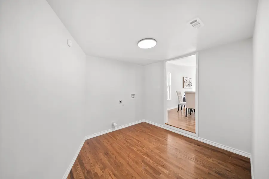 407 Bradley Street, Dallas, TX 75224 - Image #2