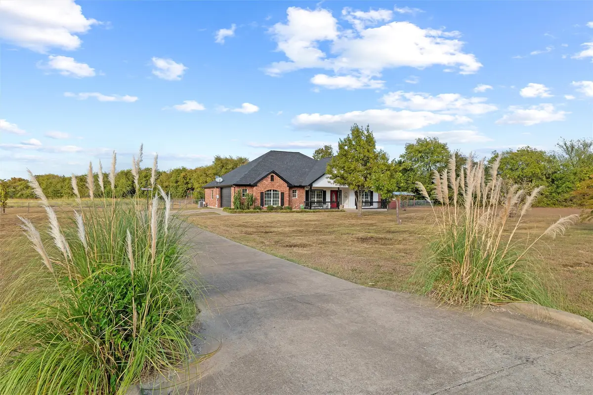 475 Gibson Road, Waxahachie, TX 75165 - Image #1