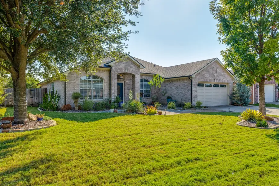 1622 Redwood Drive, Corinth, TX 76210 - Image #2
